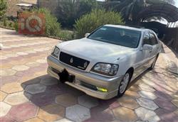 تۆیۆتا کراون